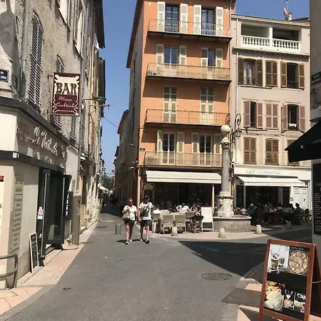Apartahotel Sleep In City Port Antibes