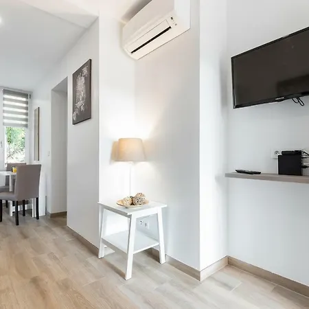 Sleep In City Port Aparthotel 3*