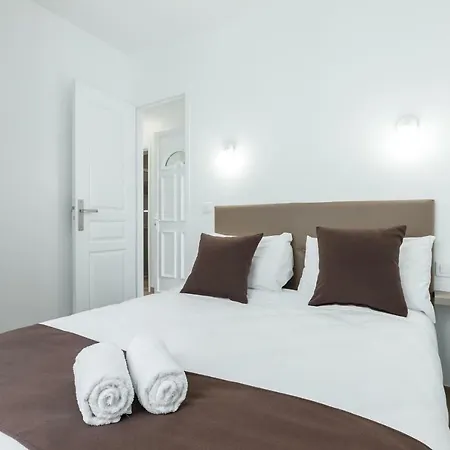 Aparthotel Sleep In City Port